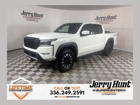 Used 2023 Nissan Frontier PRO-4X w/ Pro Convenience Package AWD/4WD image 1