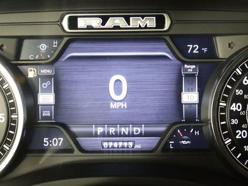 Used 2019 RAM 1500 Laramie AWD/4WD image 36