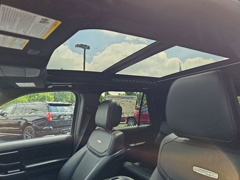 New 2026 Ford Expedition Max Platinum AWD/4WD image 10