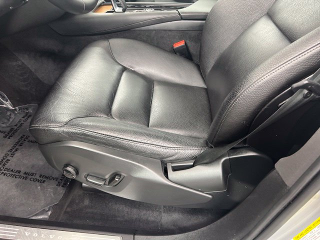 Used 2023 Volvo XC90 B6 Plus w/ Protection Package Premier AWD/4WD image 14
