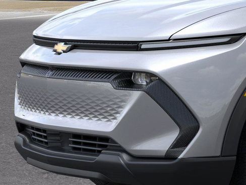 New 2026 Chevrolet Equinox EV LT image 13