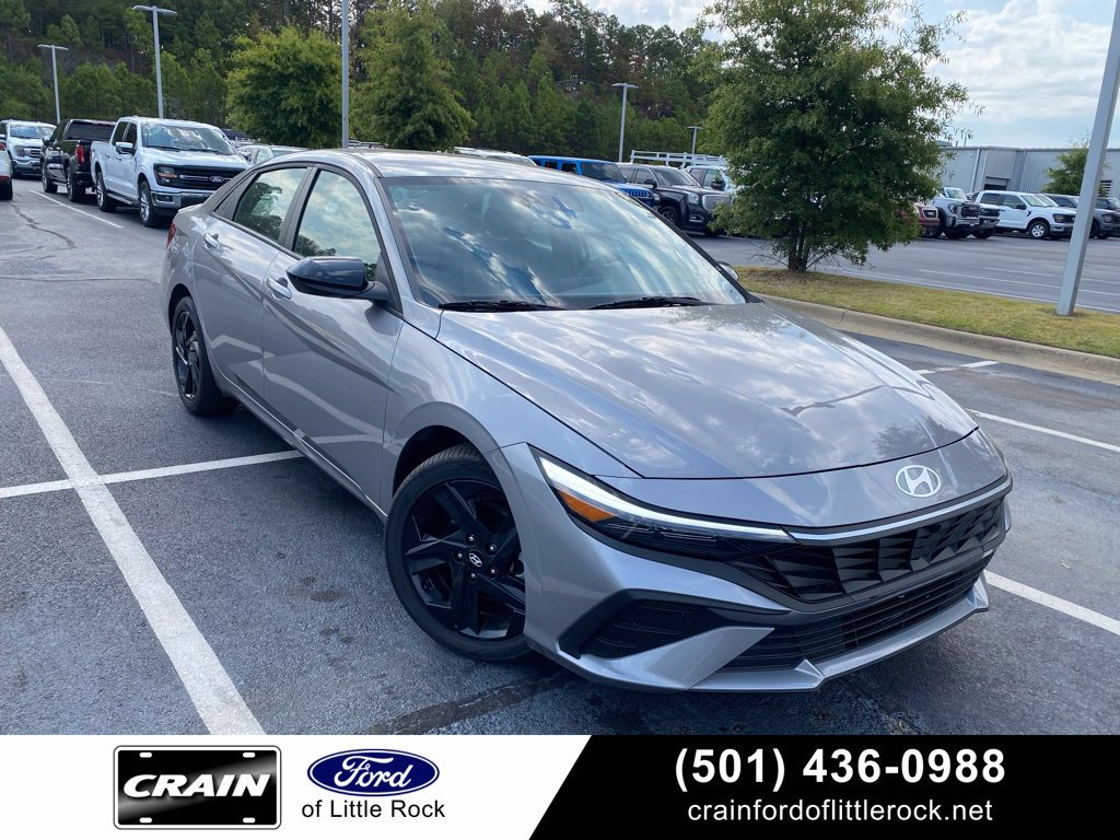 Used 2026 Hyundai Elantra Sport FWD image 1