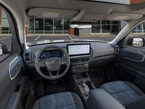 New 2025 Ford Bronco Sport Heritage w/ Convenience Package AWD/4WD image 9