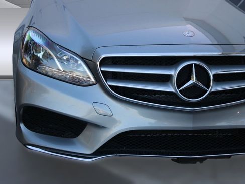 Used 2014 Mercedes-Benz E 350 Sedan image 11