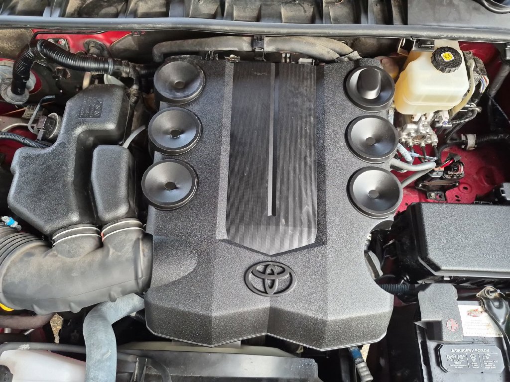Used 2018 Toyota 4Runner SR5 Premium AWD/4WD image 13