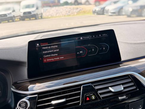 Used 2020 BMW M550i xDrive w/ Executive Package AWD/4WD image 49