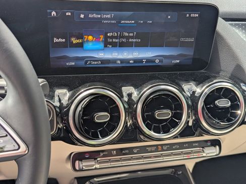 Used 2026 Mercedes-Benz GLA 250 GLA 250 image 7