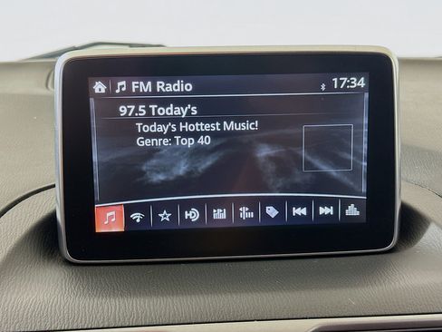 Used 2015 MAZDA MAZDA3 i Touring FWD image 21