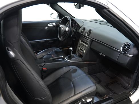 Used 2008 Porsche Boxster S RWD image 32