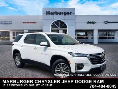 Used 2023 Chevrolet Traverse LT