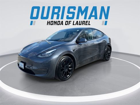 Used 2021 Tesla Model Y Long Range image 4