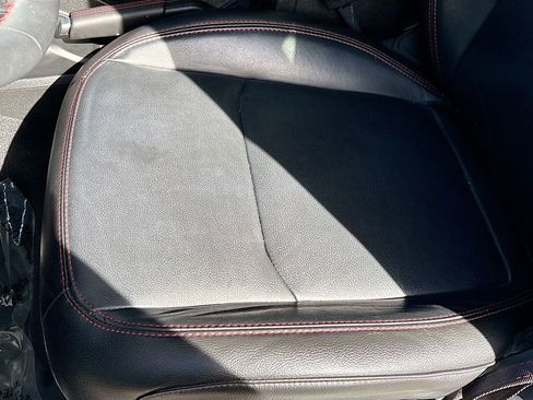 Used 2023 Jeep Wrangler Unlimited Rubicon image 20