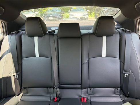 New 2026 Toyota Camry SE w/ Convenience Package FWD image 33