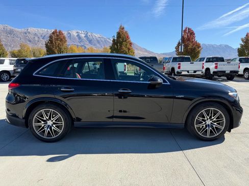 Used 2025 Mercedes-Benz GLC 43 AMG 4MATIC image 2