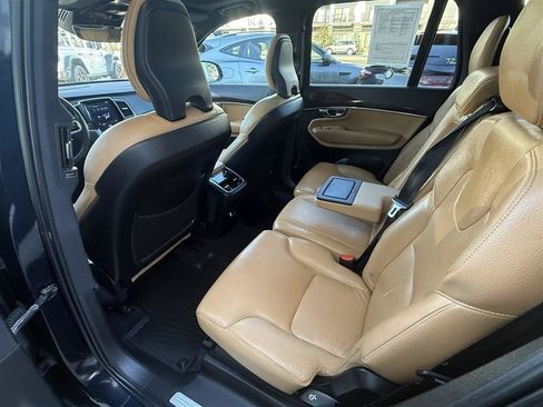 Used 2019 Volvo XC90 T6 Momentum w/ Advanced Package AWD/4WD image 28
