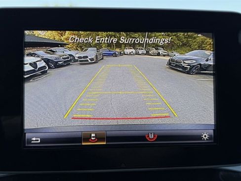 Used 2017 Mercedes-Benz C 300 4MATIC Sedan image 59