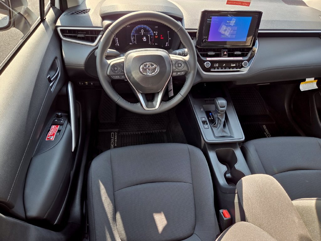 New 2026 Toyota Corolla Cross LE FWD image 7