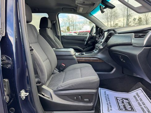 Used 2018 Chevrolet Suburban LS image 20