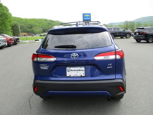Used 2024 Toyota Corolla Cross LE AWD/4WD image 6
