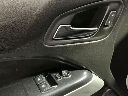 Used 2017 Chevrolet Colorado LT w/ Redline Special Edition image 23