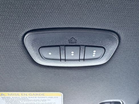 New 2026 RAM 1500 4x4 Crew Cab image 22