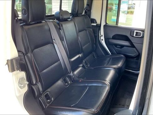 Used 2023 Jeep Gladiator Mojave w/ LED Lighting Group AWD/4WD image 26