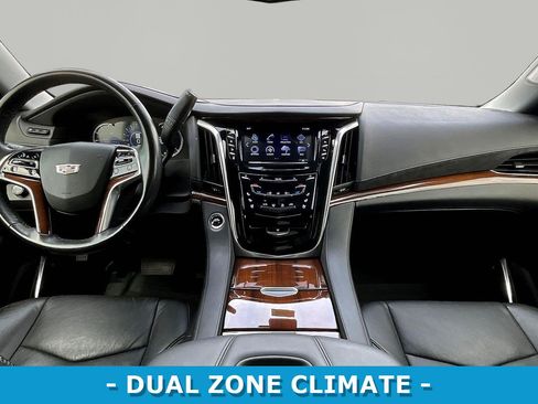 Used 2020 Cadillac Escalade Luxury w/ Escalade Sport Edition RWD image 7