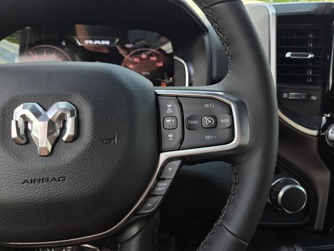 New 2026 RAM 1500 4x4 Crew Cab image 22