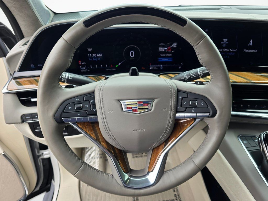 Used 2021 Cadillac Escalade Sport Platinum w/ LPO, ONYX Package AWD/4WD image 12