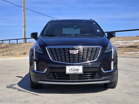 Used 2025 Cadillac XT5 Premium Luxury w/ Technology Package image 3