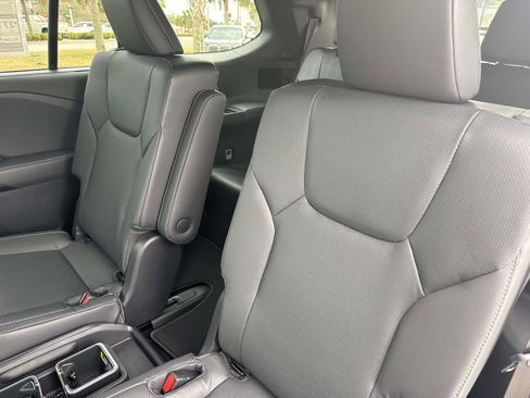 New 2026 Lexus TX 500h AWD image 6