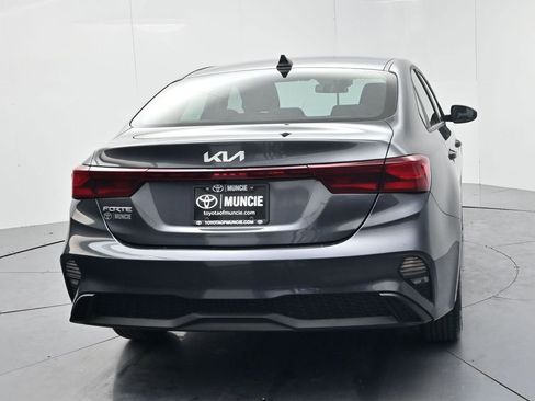 Used 2024 Kia Forte LXS FWD image 7