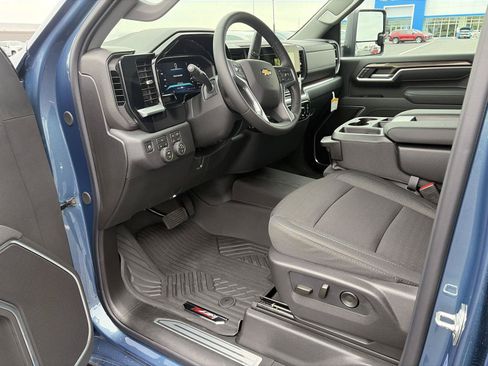New 2026 Chevrolet Silverado 2500 LT w/ All Star Edition AWD/4WD image 19