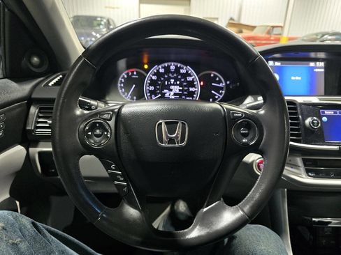 Used 2013 Honda Accord EX-L image 32