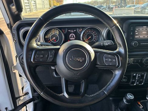 Used 2020 Jeep Wrangler Unlimited Sport image 10