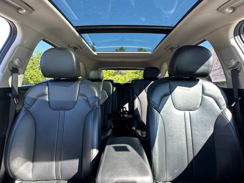 Used 2022 Kia Sorento SX AWD/4WD image 11