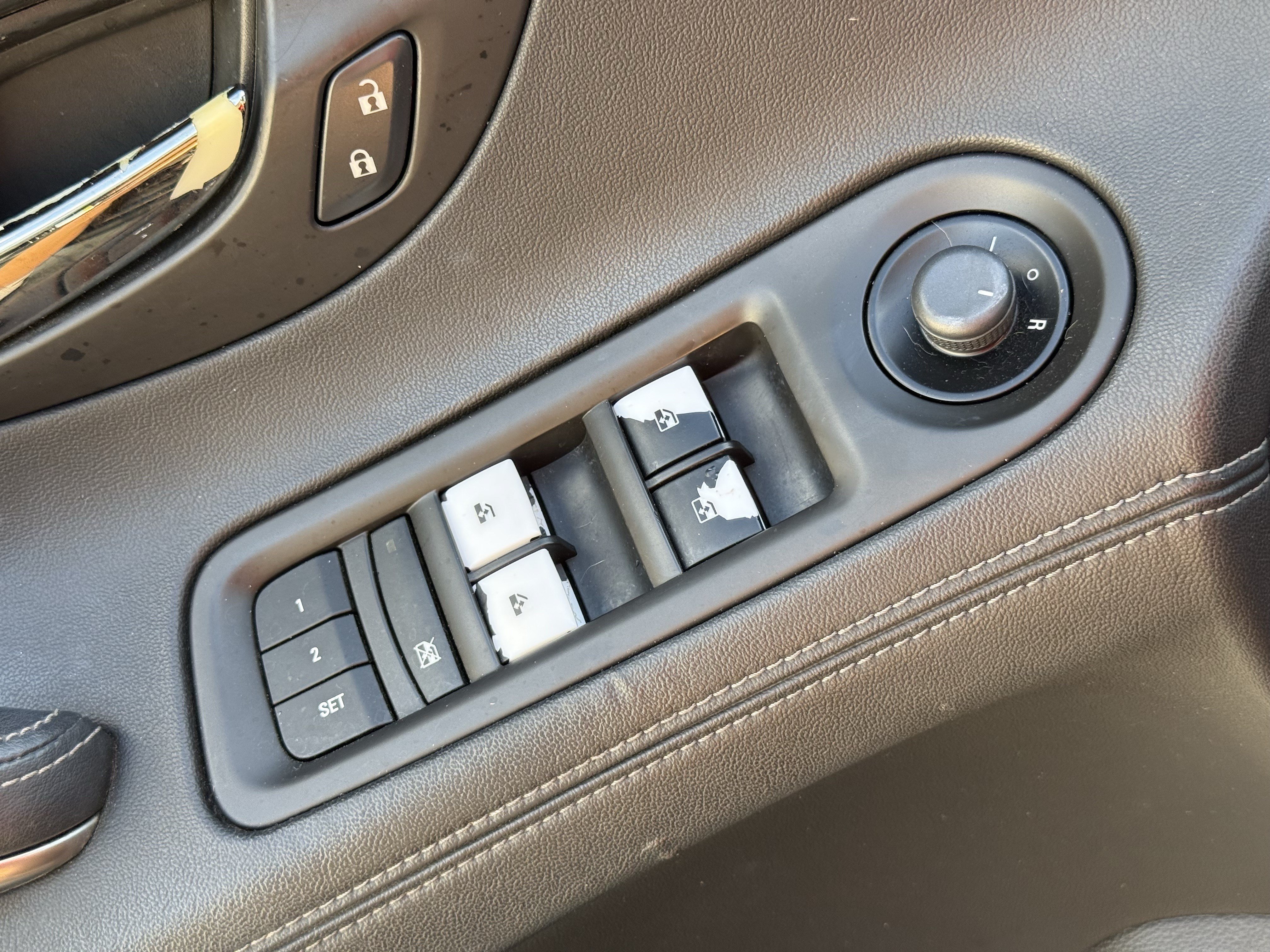 Used 2015 Buick LaCrosse Leather w/ Driver Confidence Package #1 FWD image 27