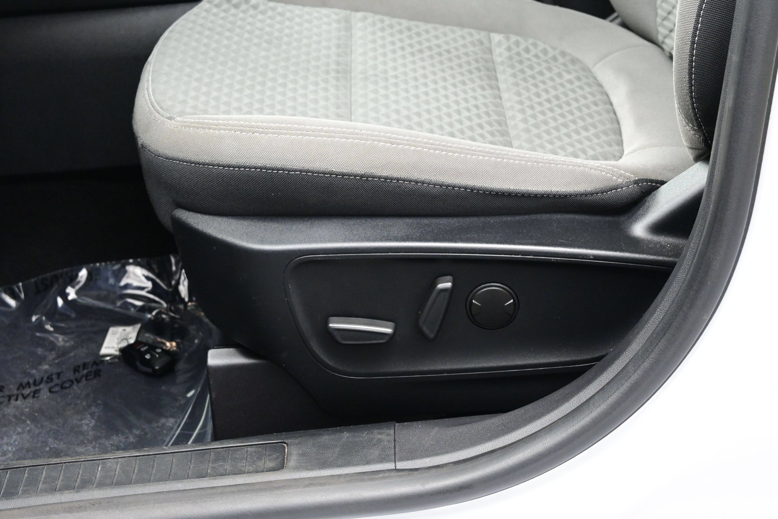 Used 2021 Ford Escape SE w/ Convenience Package FWD image 10