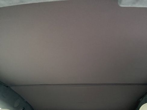 Used 2021 Tesla Model S Plaid image 3