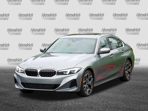 Used 2025 BMW 330i Sedan RWD image 5