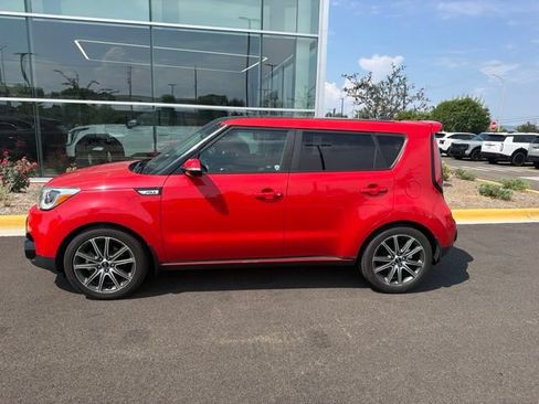 Used 2017 Kia Soul ! w/ Tech Package FWD image 21