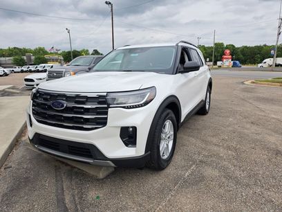 New 2026 Ford Explorer Active w/ Active Comfort Package