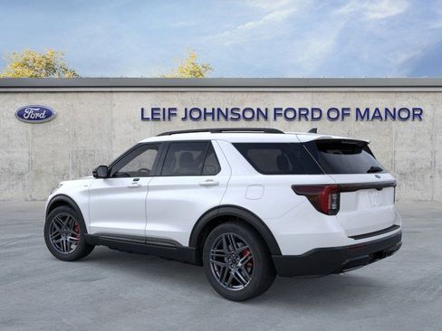 New 2026 Ford Explorer ST-Line w/ ST-Line Street Pack image 4