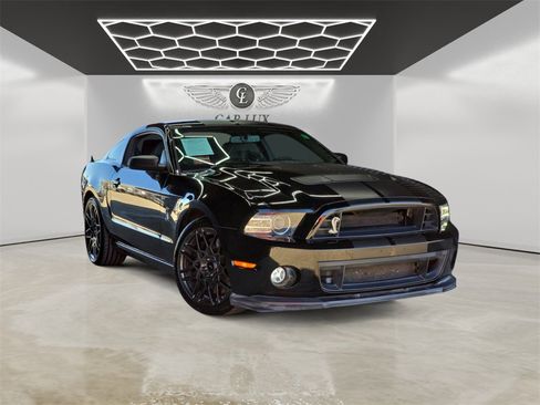 Used 2014 Ford Mustang Shelby GT500 w/ Equipment Group 821A image 7