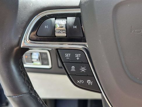 Used 2022 Lincoln Navigator L Black Label AWD/4WD image 16