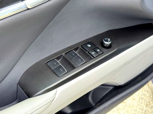 Used 2024 Toyota Camry XSE w/ Navigation Package image 16