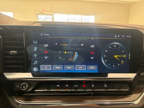 Used 2023 Chevrolet Silverado 1500 RST image 38