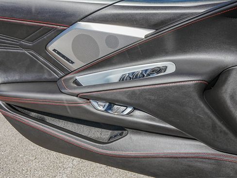 Used 2025 Chevrolet Corvette E-Ray w/ Battery Protection Package image 34