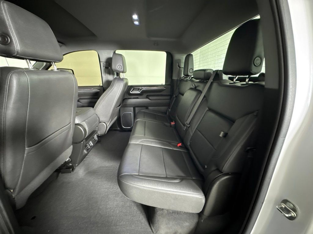 Certified 2024 Chevrolet Silverado 2500 LTZ AWD/4WD image 32