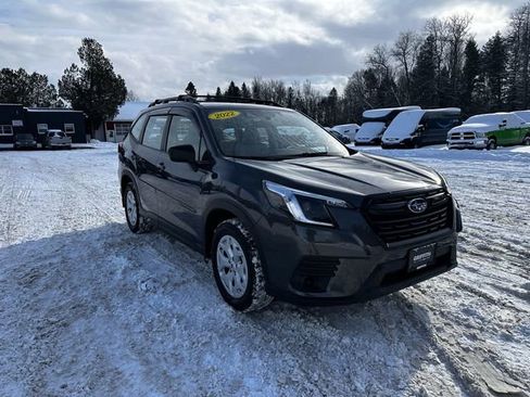 Used 2022 Subaru Forester image 7